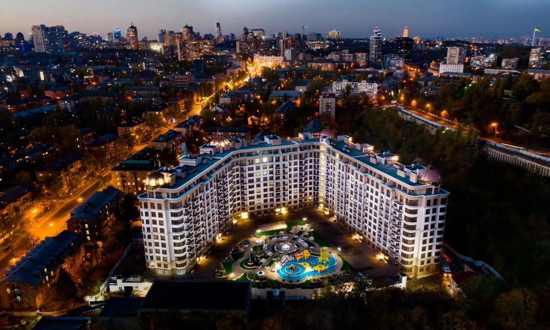 Petrovdom Apartment 03-258 In Rc Pechersk Plaza, Mykhaila Boichuka 17 Kiev Ukraina