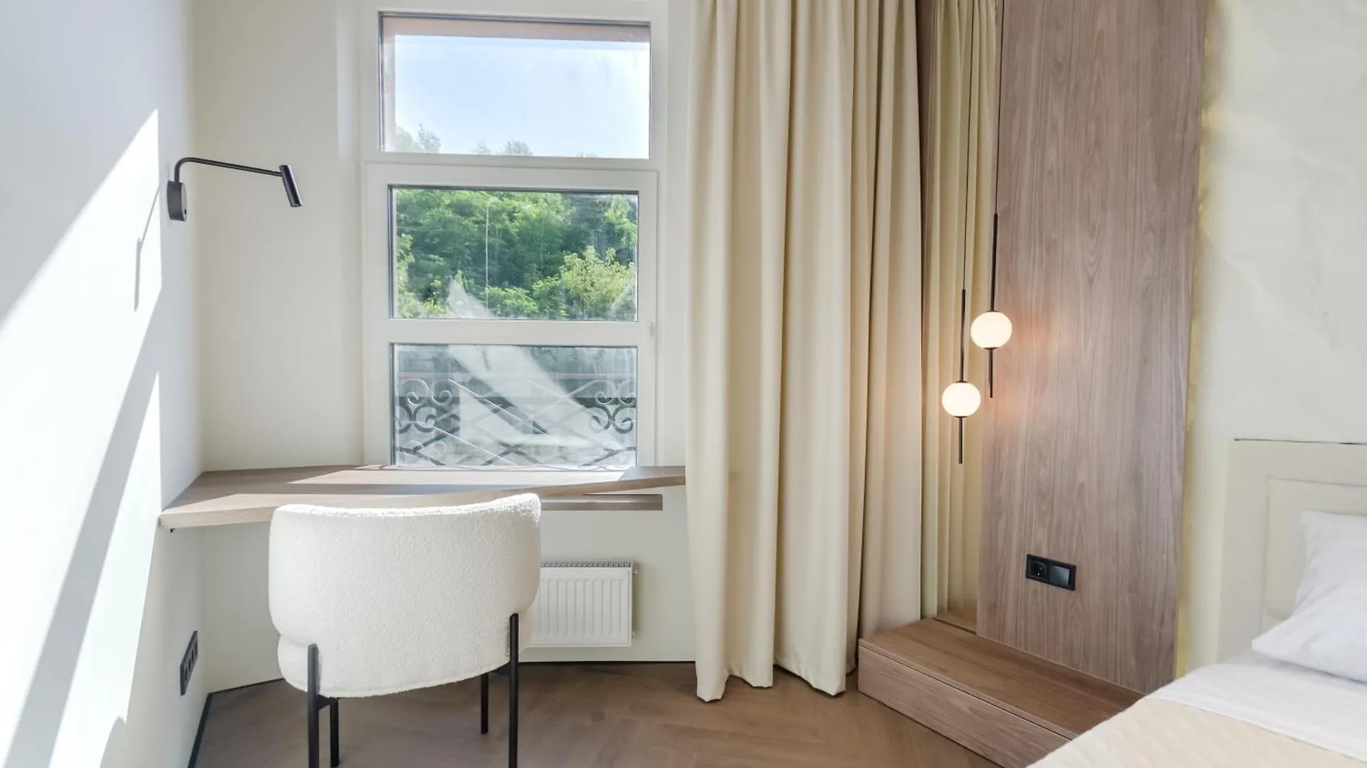 Petrovdom Apartment 03-258 In Rc Pechersk Plaza, Mykhaila Boichuka 17 Kijev