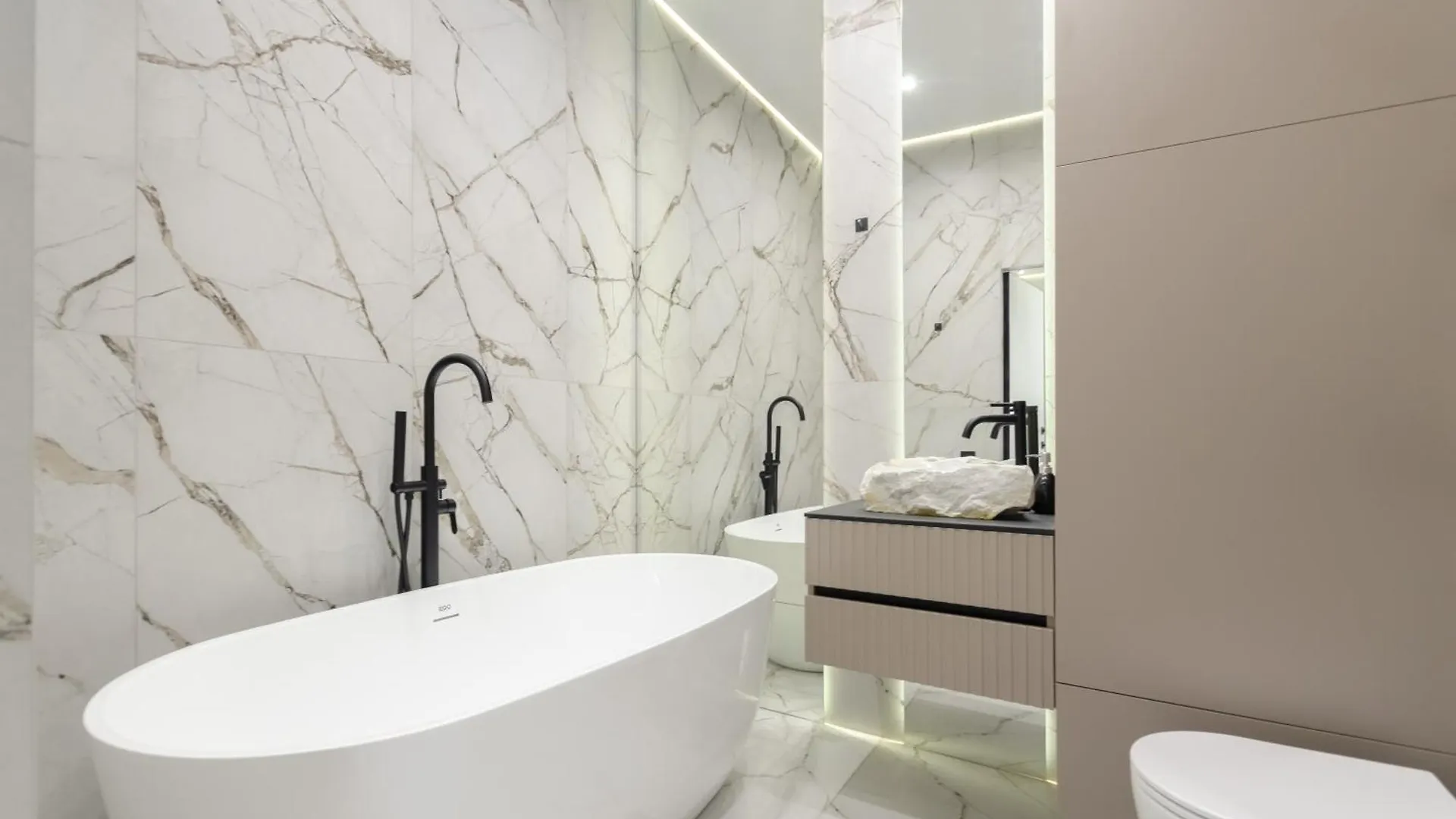 Petrovdom Apartment 03-258 In Rc Pechersk Plaza, Mykhaila Boichuka 17 Kijev Ukrajna