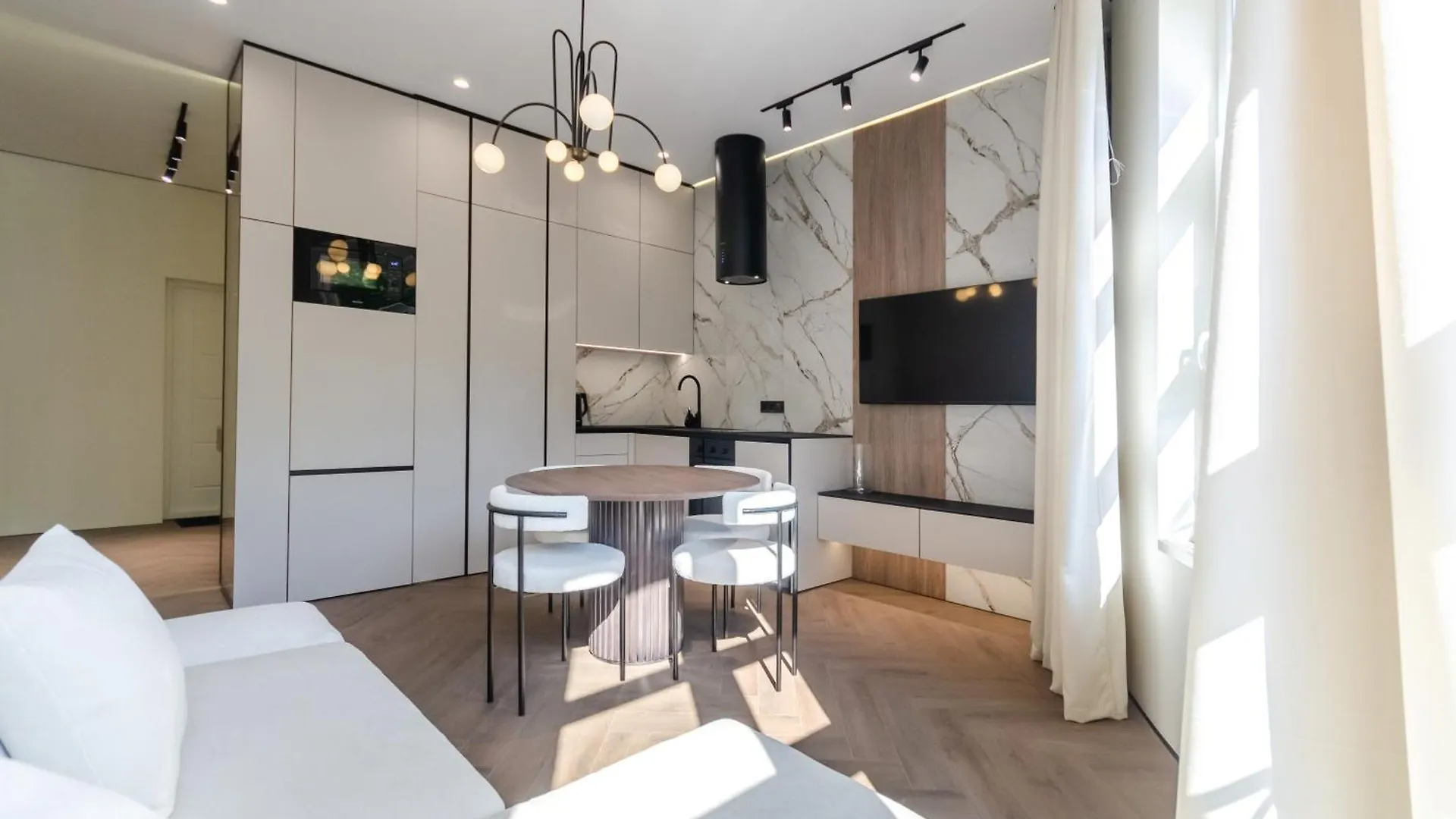 Petrovdom Apartment 03-258 In Rc Pechersk Plaza, Mykhaila Boichuka 17 Kijev 0*,  Ukrajna